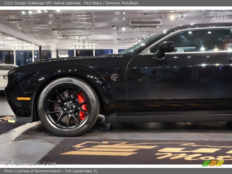 Pitch Black / Demonic Red/Black 2022 Dodge Challenger SRT Hellcat Jailbreak