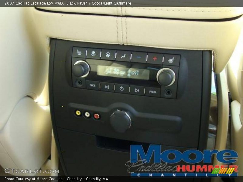 Black Raven / Cocoa/Light Cashmere 2007 Cadillac Escalade ESV AWD