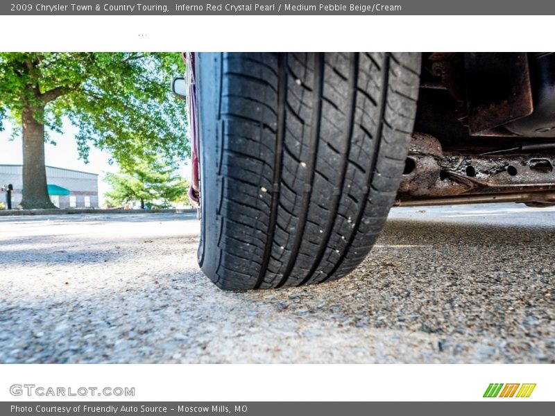 Inferno Red Crystal Pearl / Medium Pebble Beige/Cream 2009 Chrysler Town & Country Touring