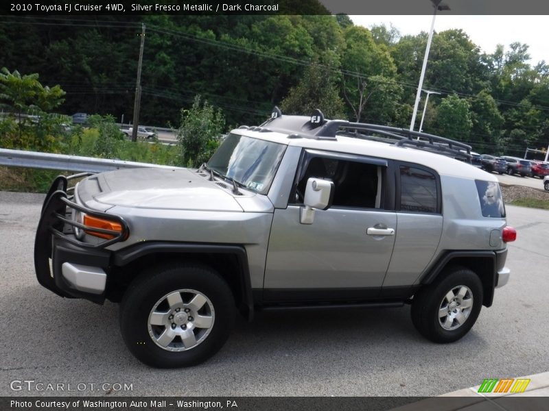 Silver Fresco Metallic / Dark Charcoal 2010 Toyota FJ Cruiser 4WD