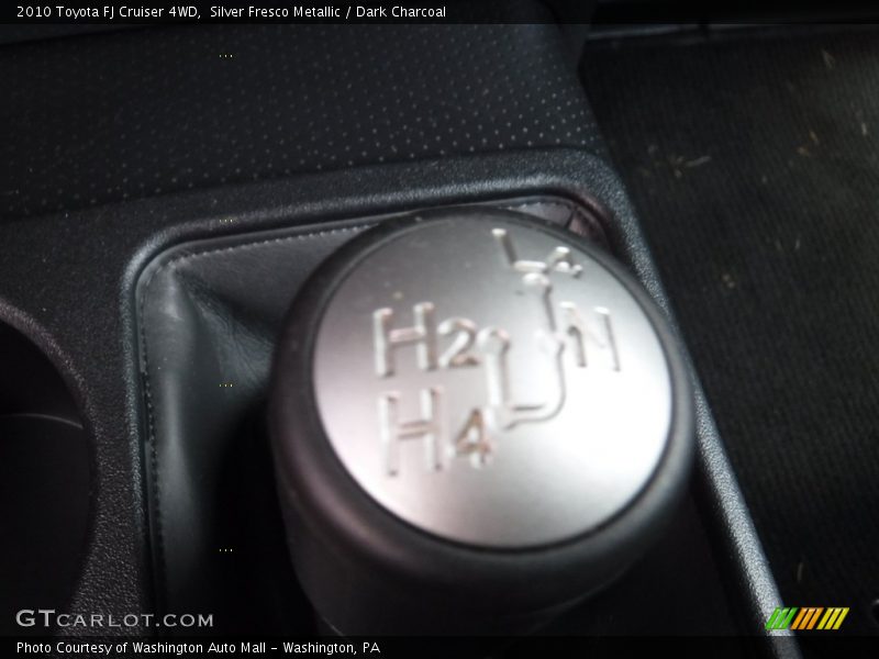 Silver Fresco Metallic / Dark Charcoal 2010 Toyota FJ Cruiser 4WD
