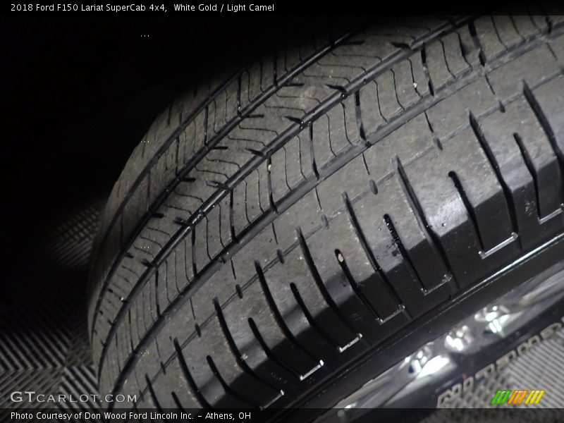White Gold / Light Camel 2018 Ford F150 Lariat SuperCab 4x4