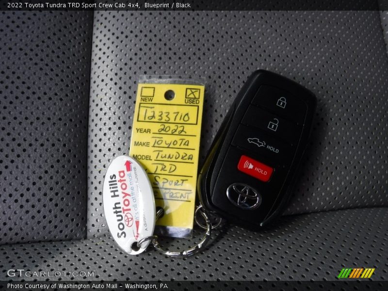 Blueprint / Black 2022 Toyota Tundra TRD Sport Crew Cab 4x4