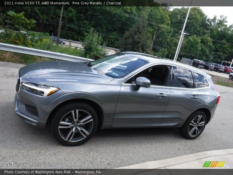 Pine Grey Metallic / Charcoal 2021 Volvo XC60 T5 AWD Momentum