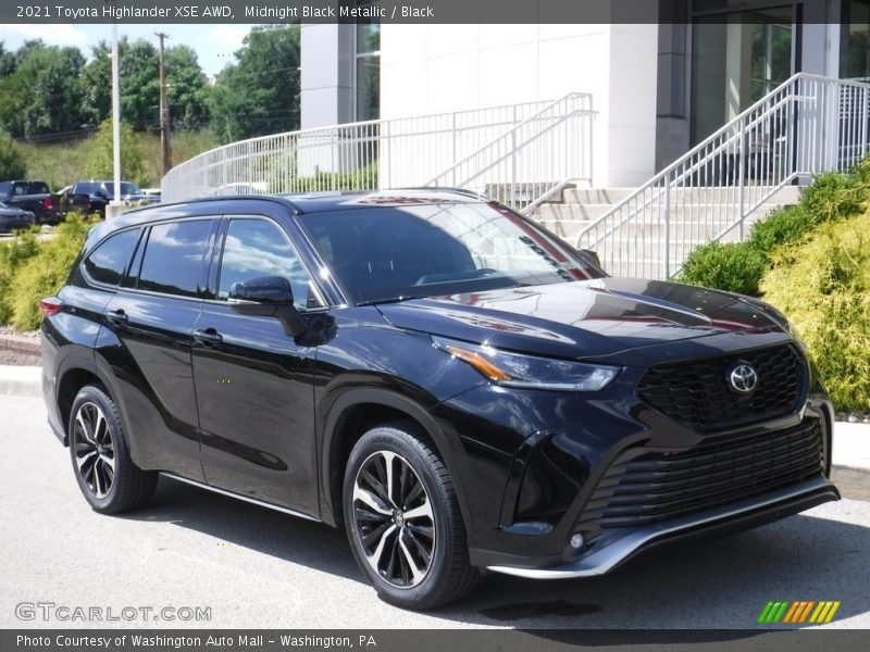 Midnight Black Metallic / Black 2021 Toyota Highlander XSE AWD