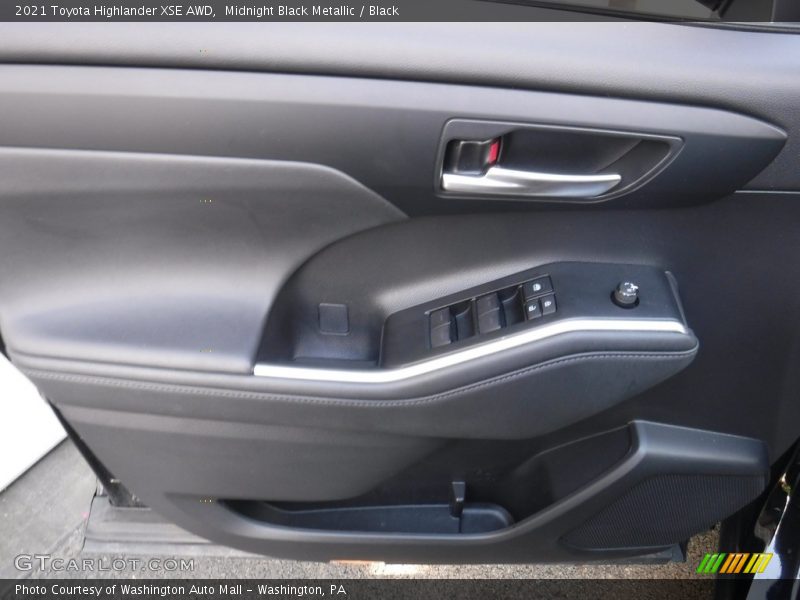 Midnight Black Metallic / Black 2021 Toyota Highlander XSE AWD
