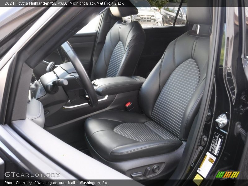 Midnight Black Metallic / Black 2021 Toyota Highlander XSE AWD