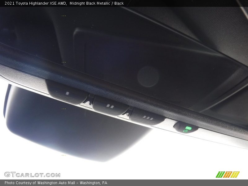 Midnight Black Metallic / Black 2021 Toyota Highlander XSE AWD