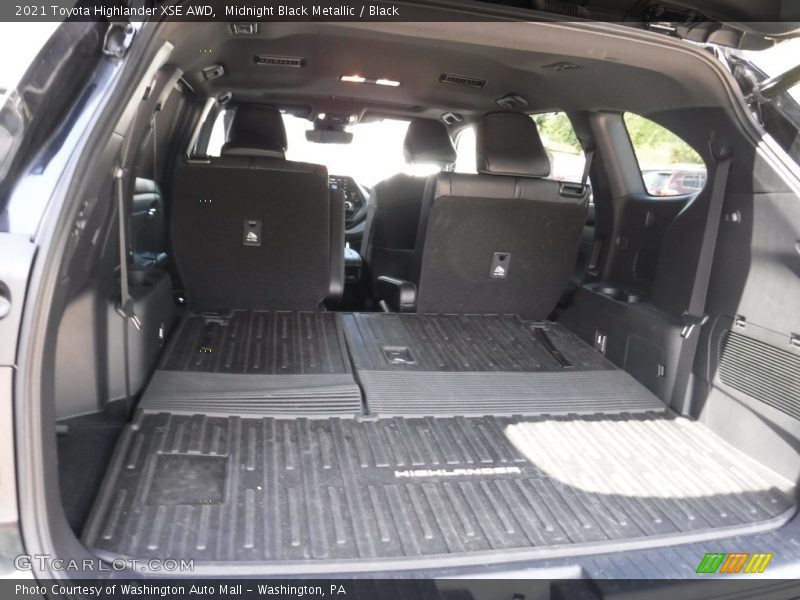 Midnight Black Metallic / Black 2021 Toyota Highlander XSE AWD