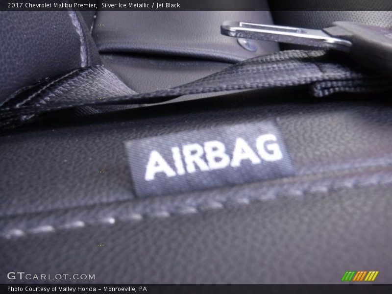 Silver Ice Metallic / Jet Black 2017 Chevrolet Malibu Premier