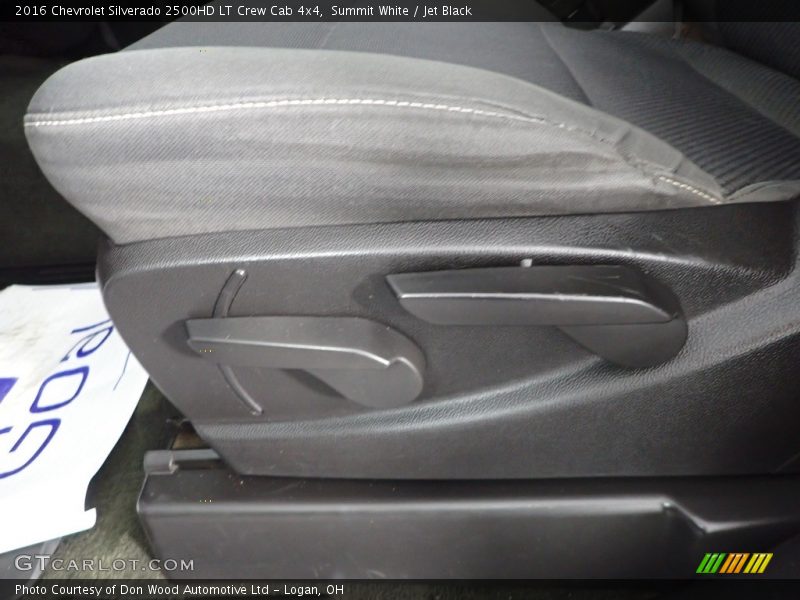 Summit White / Jet Black 2016 Chevrolet Silverado 2500HD LT Crew Cab 4x4