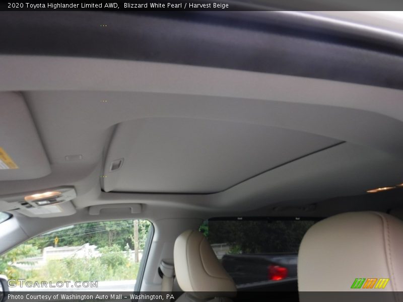 Blizzard White Pearl / Harvest Beige 2020 Toyota Highlander Limited AWD