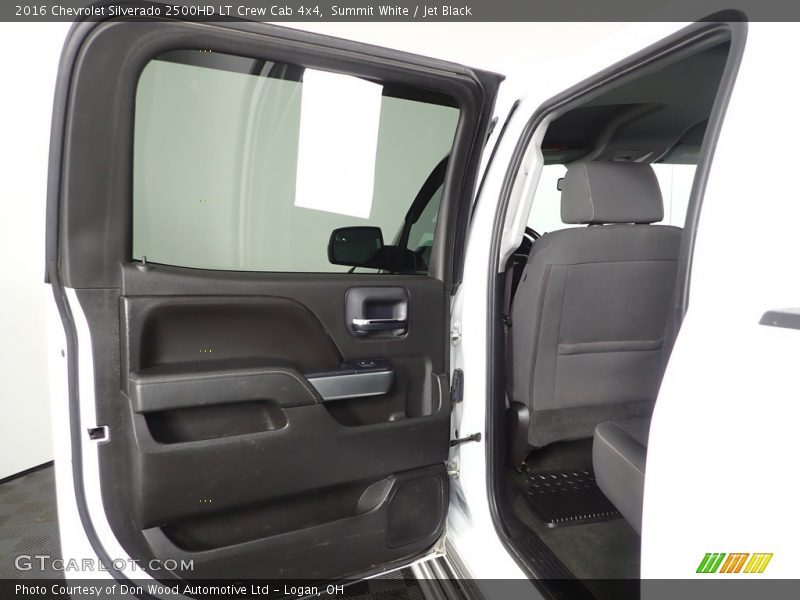 Summit White / Jet Black 2016 Chevrolet Silverado 2500HD LT Crew Cab 4x4