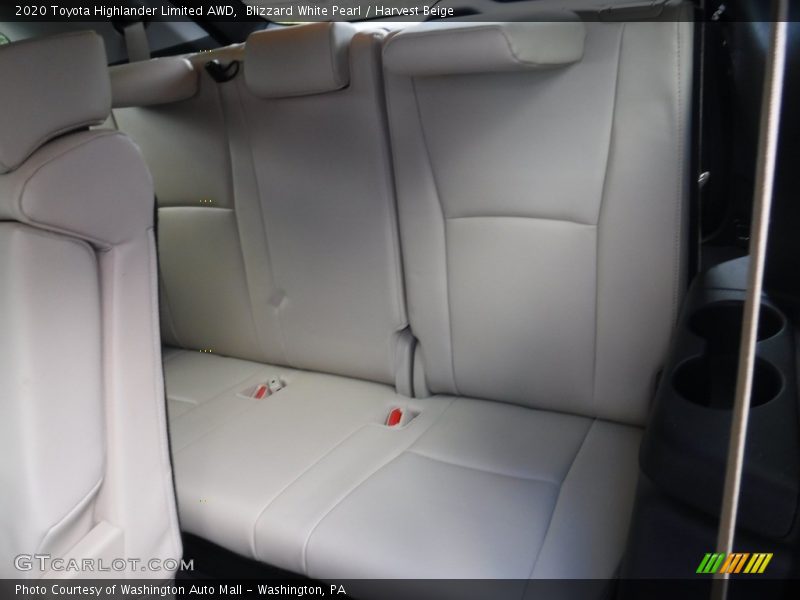 Blizzard White Pearl / Harvest Beige 2020 Toyota Highlander Limited AWD