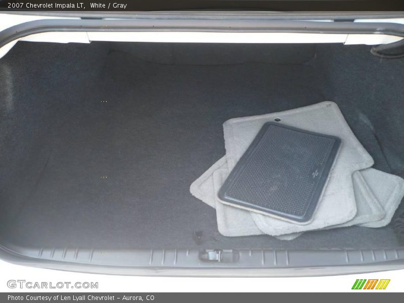 White / Gray 2007 Chevrolet Impala LT