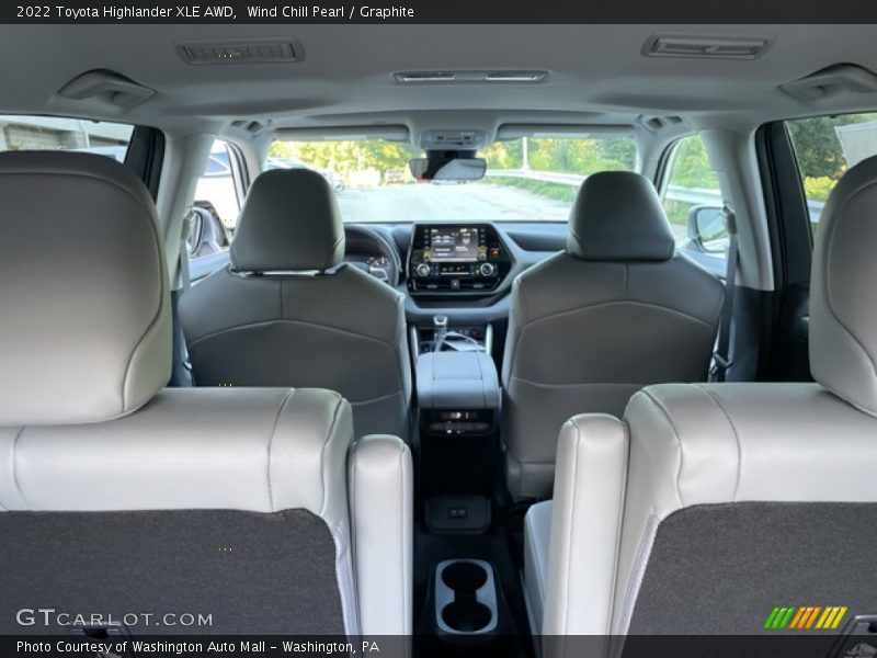 Wind Chill Pearl / Graphite 2022 Toyota Highlander XLE AWD