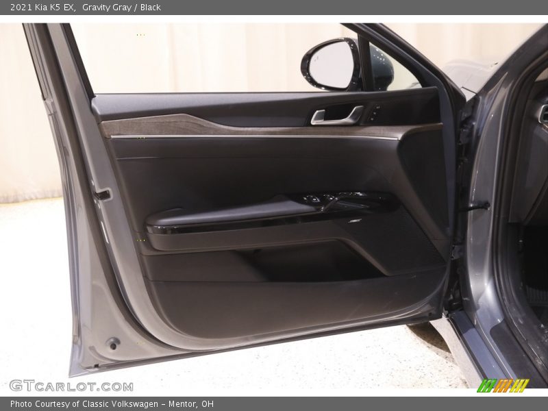 Gravity Gray / Black 2021 Kia K5 EX
