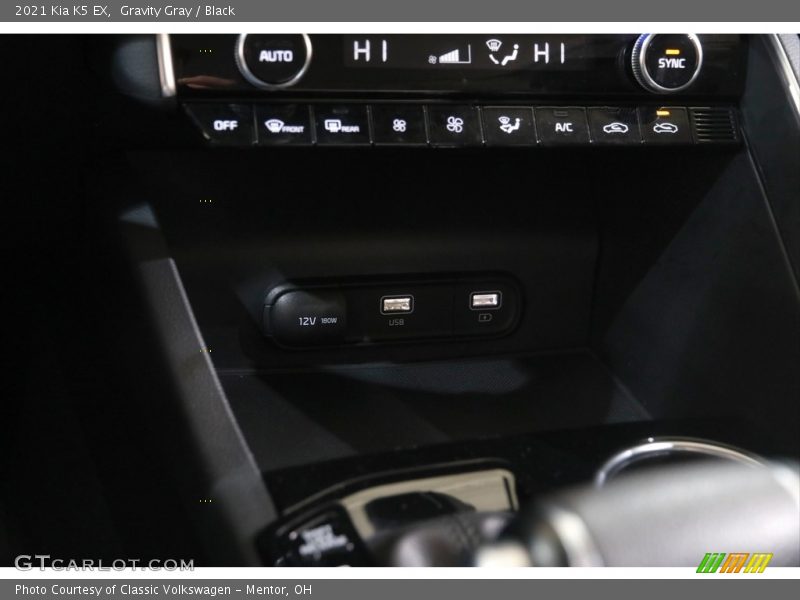 Gravity Gray / Black 2021 Kia K5 EX