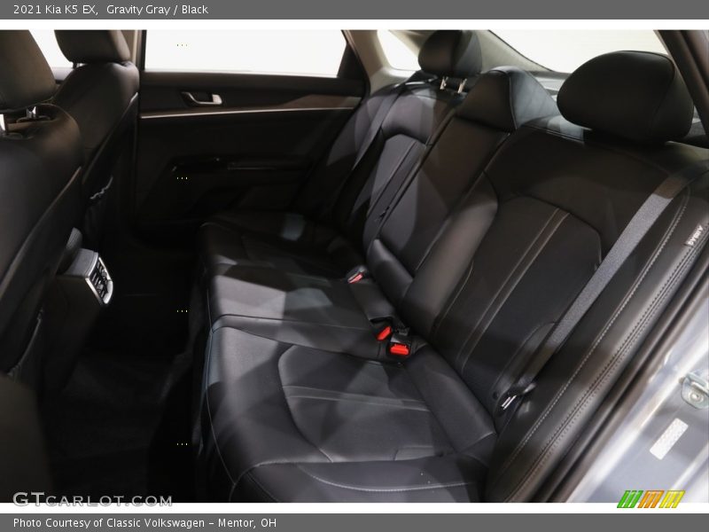 Gravity Gray / Black 2021 Kia K5 EX