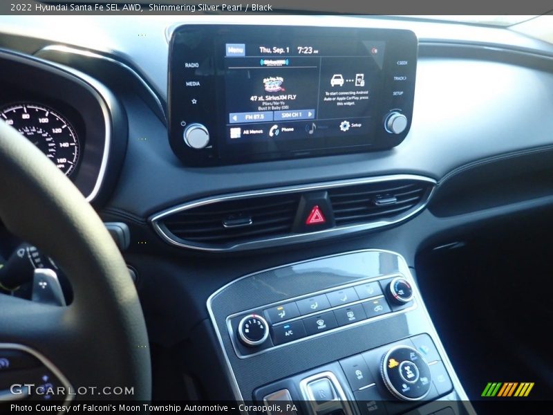 Shimmering Silver Pearl / Black 2022 Hyundai Santa Fe SEL AWD