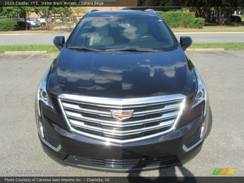 Stellar Black Metallic / Sahara Beige 2019 Cadillac XT5