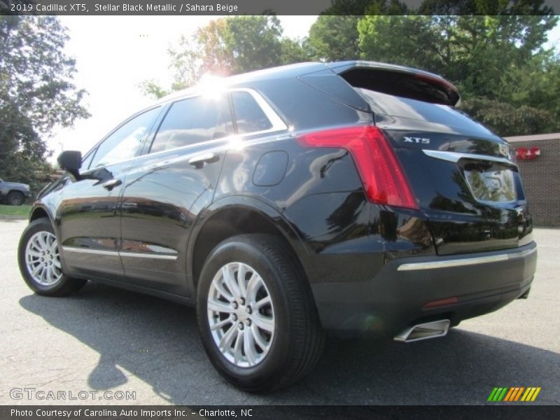 Stellar Black Metallic / Sahara Beige 2019 Cadillac XT5