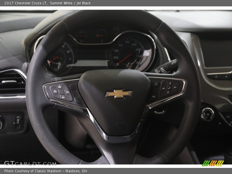 Summit White / Jet Black 2017 Chevrolet Cruze LT