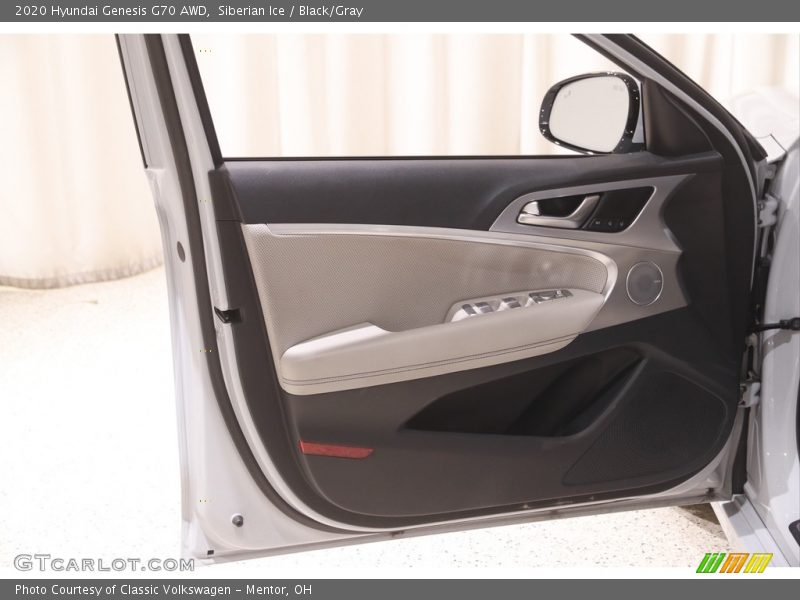 Door Panel of 2020 Genesis G70 AWD
