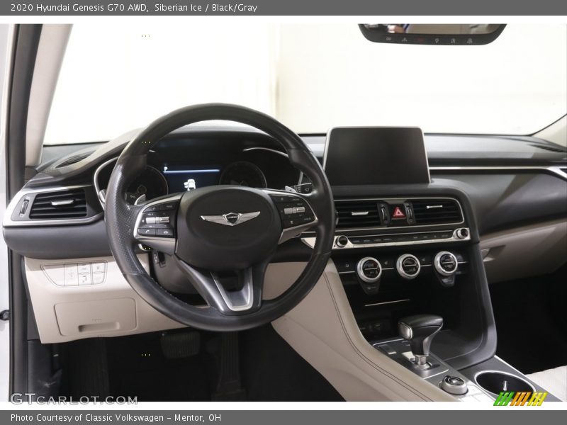Dashboard of 2020 Genesis G70 AWD