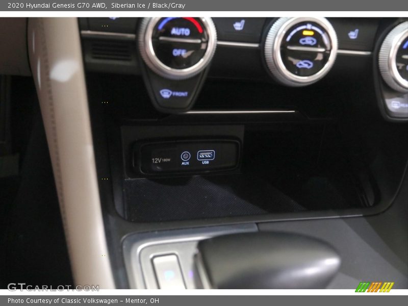 Siberian Ice / Black/Gray 2020 Hyundai Genesis G70 AWD