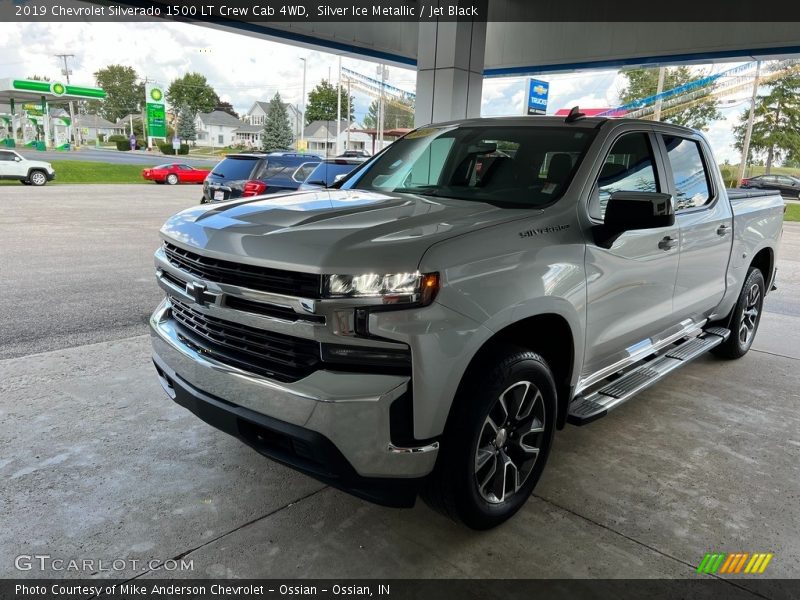 Silver Ice Metallic / Jet Black 2019 Chevrolet Silverado 1500 LT Crew Cab 4WD