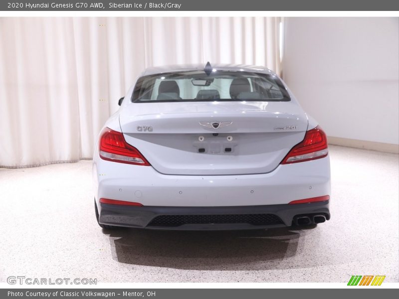Siberian Ice / Black/Gray 2020 Hyundai Genesis G70 AWD