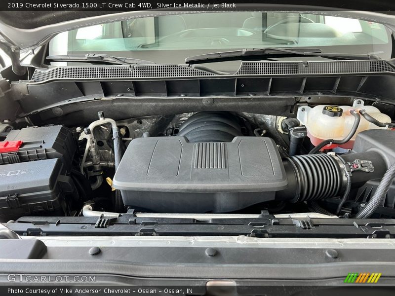 Silver Ice Metallic / Jet Black 2019 Chevrolet Silverado 1500 LT Crew Cab 4WD