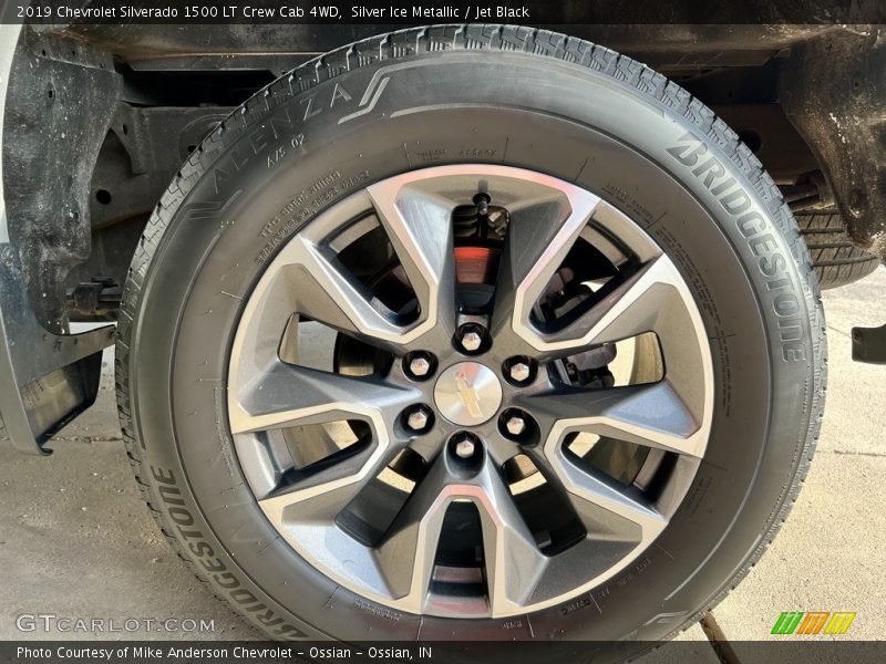 Silver Ice Metallic / Jet Black 2019 Chevrolet Silverado 1500 LT Crew Cab 4WD