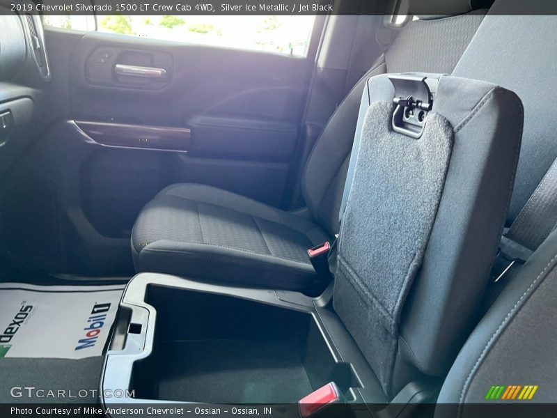 Silver Ice Metallic / Jet Black 2019 Chevrolet Silverado 1500 LT Crew Cab 4WD