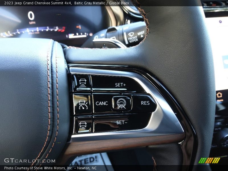 2023 Grand Cherokee Summit 4x4 Steering Wheel