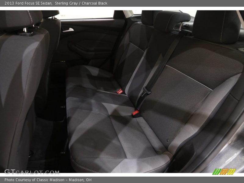 Sterling Gray / Charcoal Black 2013 Ford Focus SE Sedan