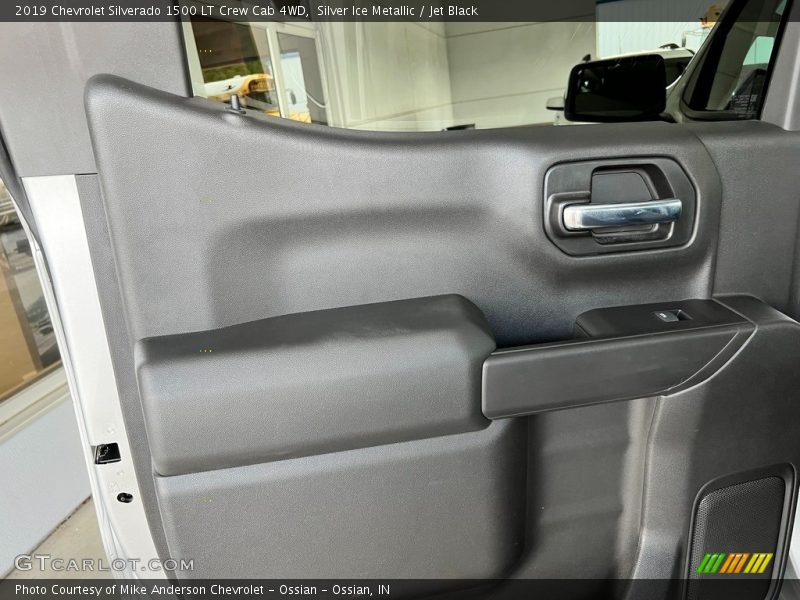 Silver Ice Metallic / Jet Black 2019 Chevrolet Silverado 1500 LT Crew Cab 4WD