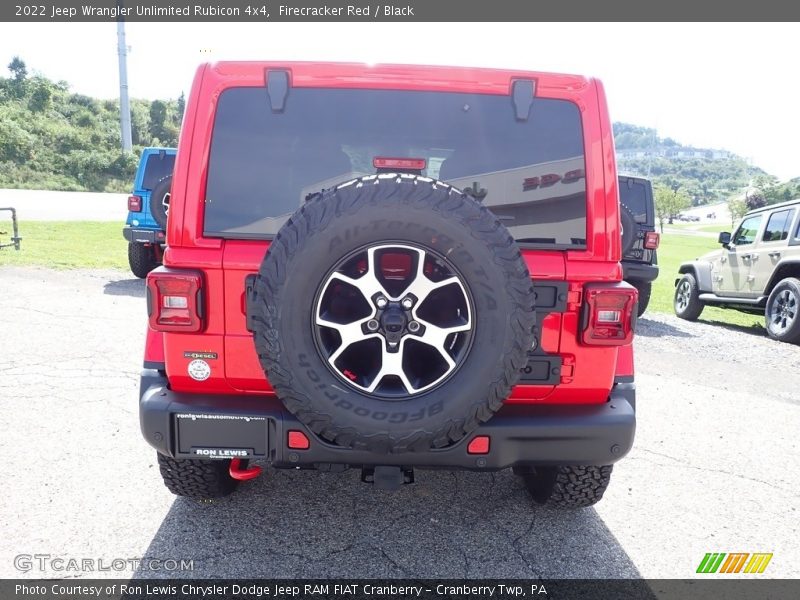 Firecracker Red / Black 2022 Jeep Wrangler Unlimited Rubicon 4x4