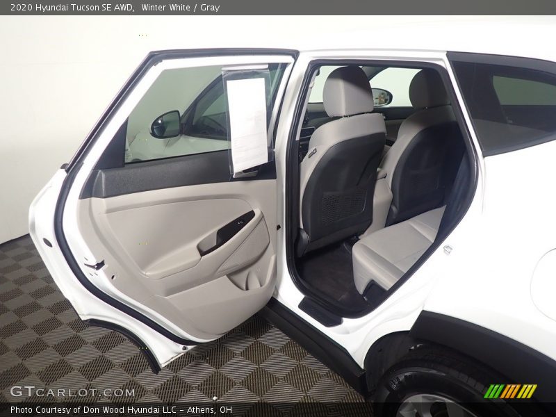Winter White / Gray 2020 Hyundai Tucson SE AWD