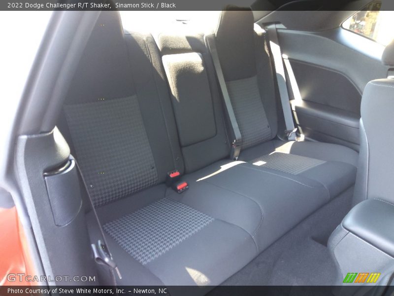 Sinamon Stick / Black 2022 Dodge Challenger R/T Shaker