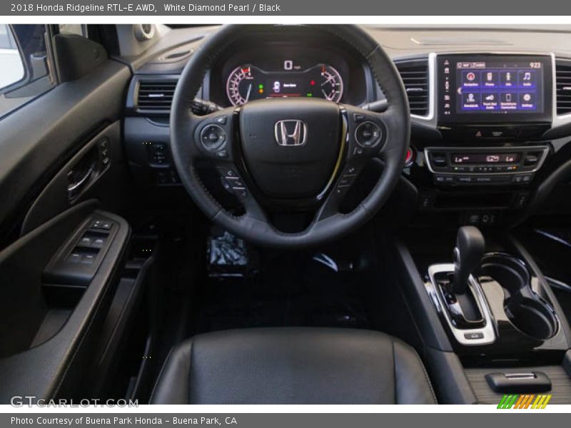 Dashboard of 2018 Ridgeline RTL-E AWD