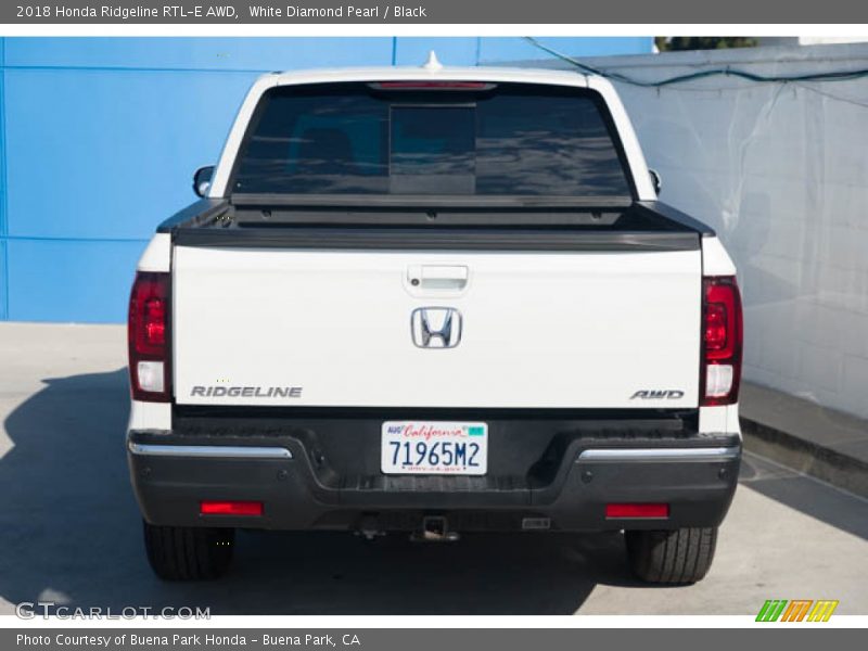 White Diamond Pearl / Black 2018 Honda Ridgeline RTL-E AWD