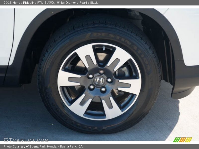 White Diamond Pearl / Black 2018 Honda Ridgeline RTL-E AWD