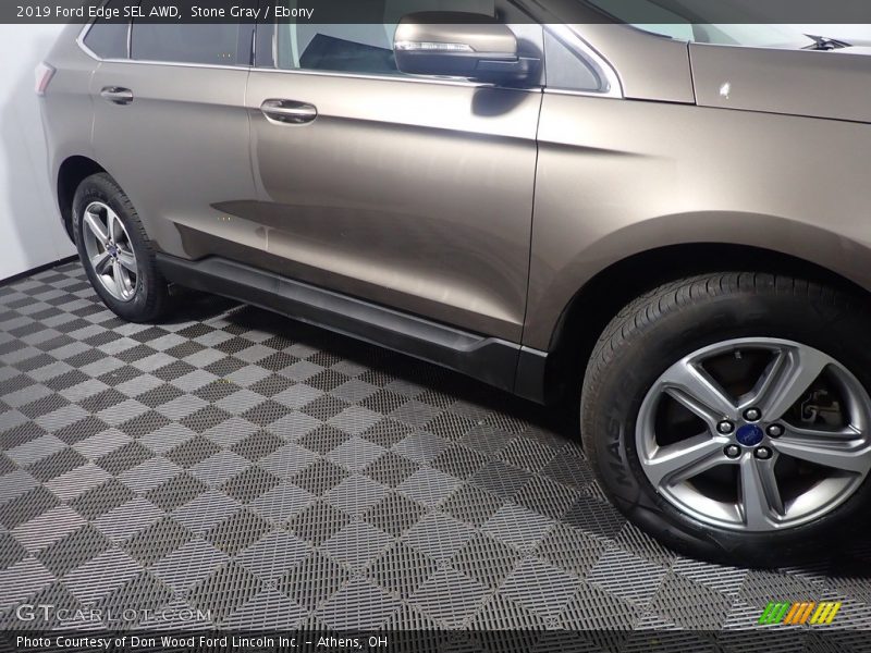 Stone Gray / Ebony 2019 Ford Edge SEL AWD