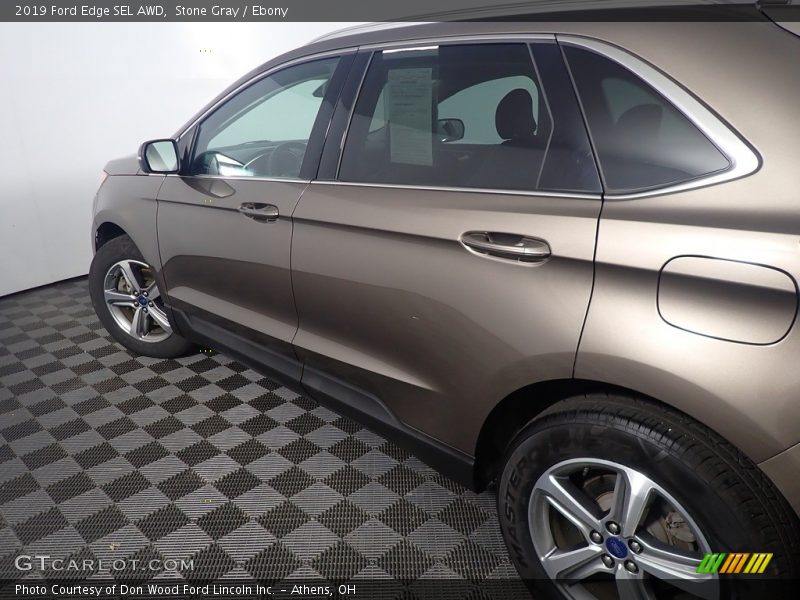 Stone Gray / Ebony 2019 Ford Edge SEL AWD