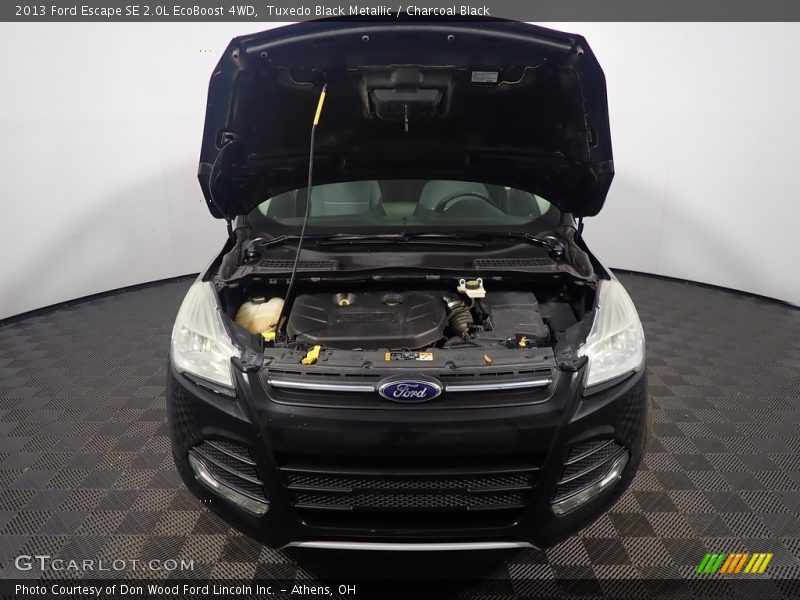 Tuxedo Black Metallic / Charcoal Black 2013 Ford Escape SE 2.0L EcoBoost 4WD