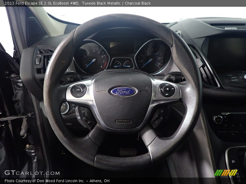 Tuxedo Black Metallic / Charcoal Black 2013 Ford Escape SE 2.0L EcoBoost 4WD