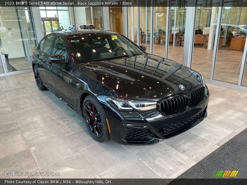 Black Sapphire Metallic / Black 2023 BMW 5 Series 540i xDrive Sedan