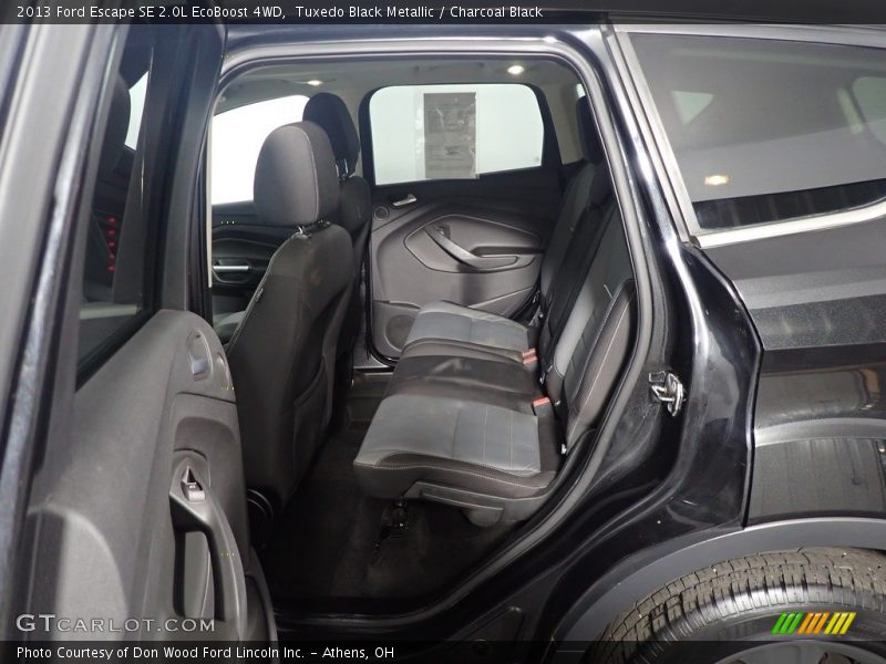 Tuxedo Black Metallic / Charcoal Black 2013 Ford Escape SE 2.0L EcoBoost 4WD